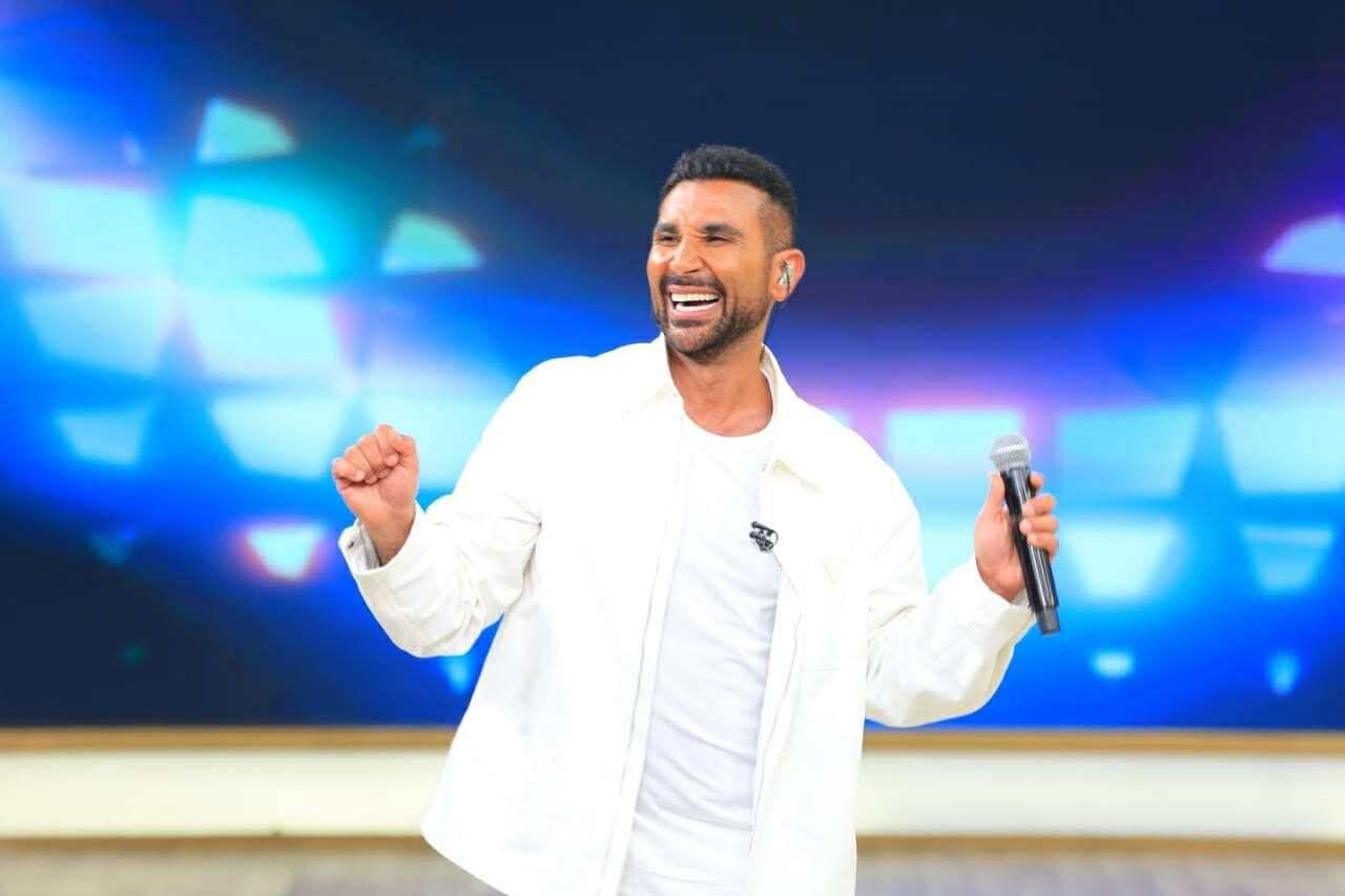 برنامج معكم مني الشاذلي ( 2025 )