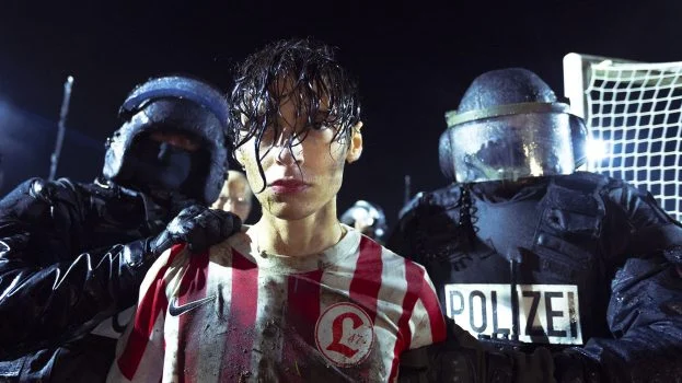 مسلسل Banksters الموسم الاول الحلقة 2 مترجمة