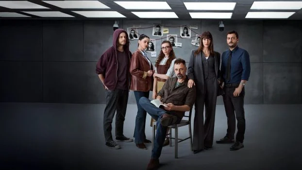 مسلسل Persona 2025 مترجم